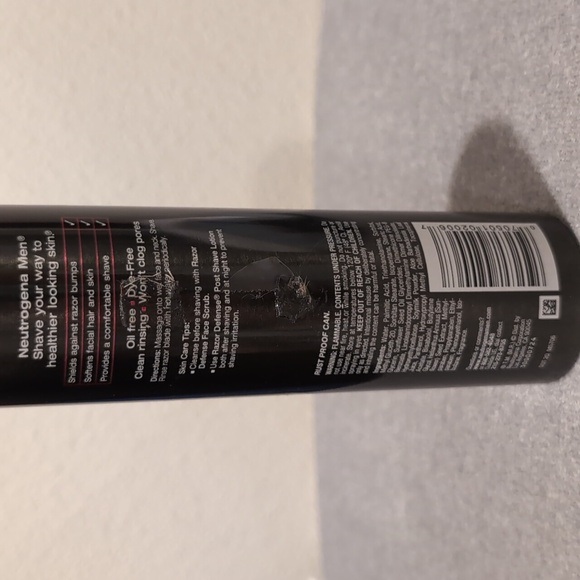 Neutrogena Men Razor Defense Shave Gel for even Sensitive Skin, 7 oz - Picture 2 of 2